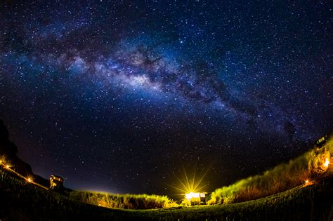 A Sneak Peek At The Galapagos At Night Starry Night Wallpaper Starry