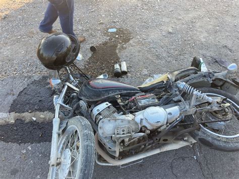 Muere Motociclista Tras Choque Tra A El Casco En El Brazo
