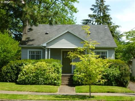 Call or schedule a visit to find out more about lease terms and availability for the apartments at 1424 sw montgomery st in portland, or today. Portland, Oregon Real Estate Portland Featured Properties ...