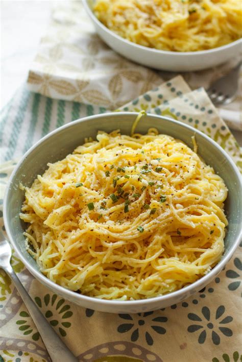 Roasted Garlic Alfredo Spaghetti Squash Pasta Zen And Spice