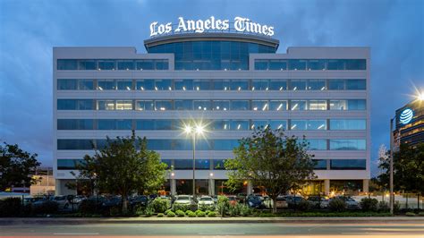 How Los Angeles Times Handled Exposé Becomes The Talk Of The Town The New York Times