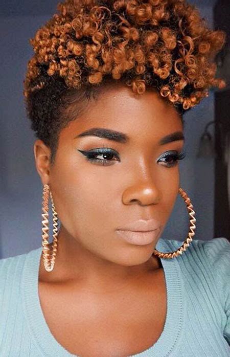 Short dyed hair black female. 25 Short Natural Hairstyles with Color