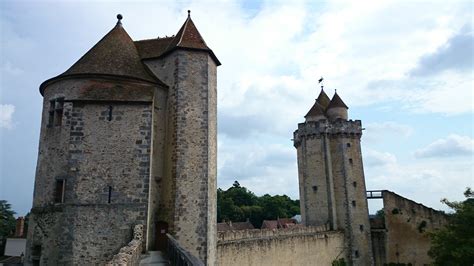 Château de Blandy-les-Tours Castle : France | Visions of Travel