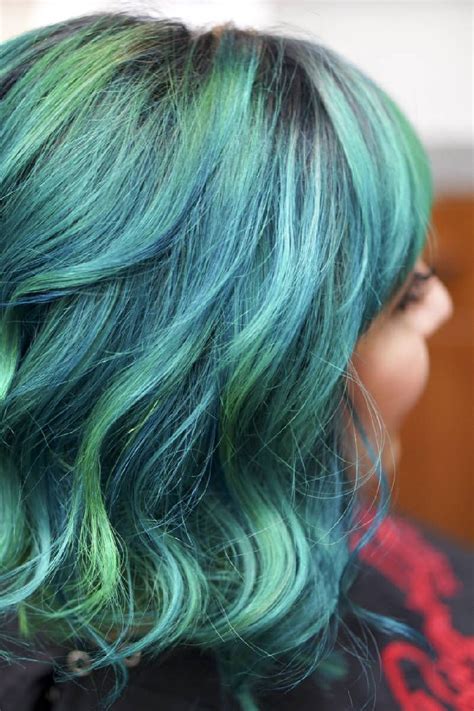 The Prettiest Greenblue Hair Ive Seen Hair Styles Cool Hairstyles