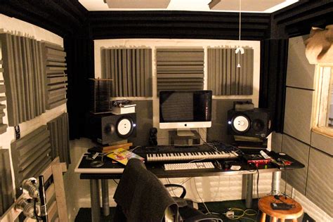 its a house - music-studio | Estudio de grabacion, Estudio