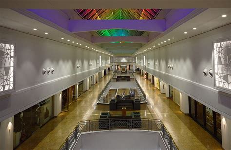 Interior Overhaul At Meadowhall Mall The Harris Partnership