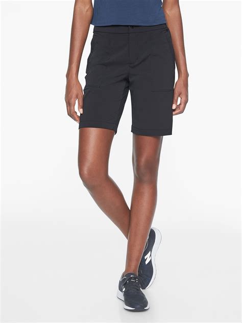 Trekkie Bermuda 20 Athleta Trekkie Hiking Outfit Athleta Shorts