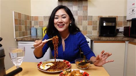 Mukhbang Spicy Ramen Jessica Gurung Youtube