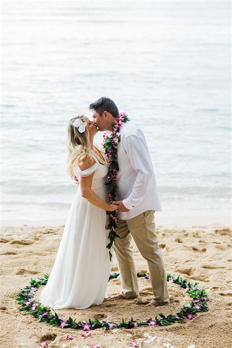 Weddings In Hawaii On The Beach Casamento Luau Fotos De Casamento Na