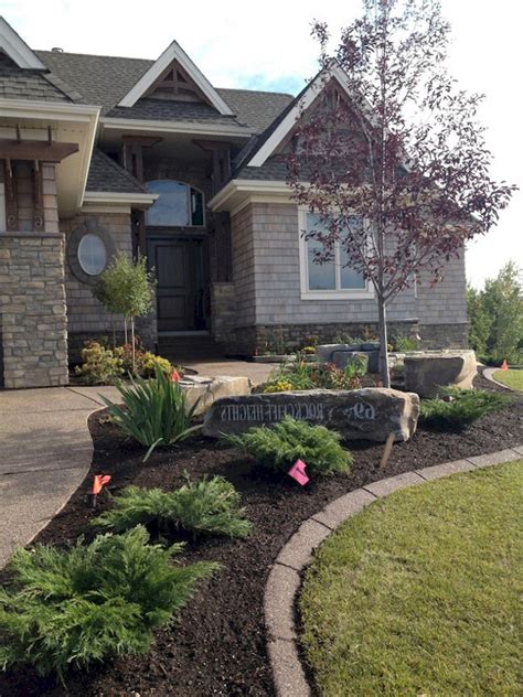 42 Cool And Beautiful Front Yard Landscaping Ideas On A