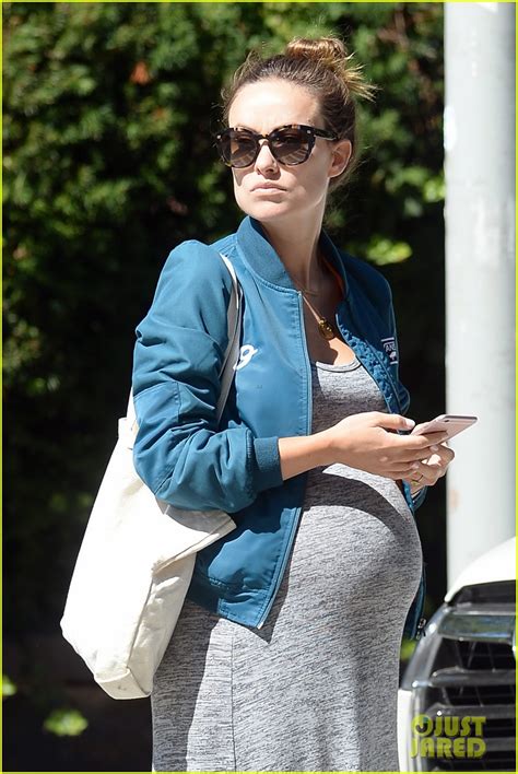 Pregnant Olivia Wilde Slams Subway Riders For Not Giving Her A Seat Photo Olivia