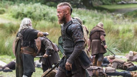 Bjorn returns to kattegat to learn that an attack is to take place during the next full moon. Season 2, Episode 5: Answers in Blood - Vikings | HISTORY