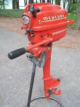 Pictures of Vintage Mercury Outboard Motors