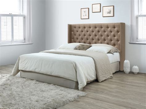Tête de lit sculptée demilune 160cm bois noir et or. Tête de lit MASSIMO capitonnée cloutée 160 cm - Tissu beige