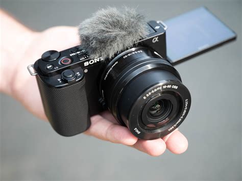 Hands On With The Sony Zv E10