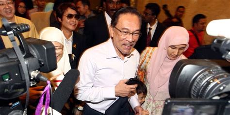 Malaysian Court Upholds Opposition Leaders Sodomy Conviction Fox News