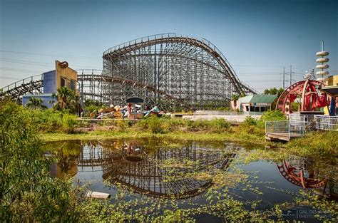 Six Flags New Orleans Louisiana ~ ♥ Abandoned Ruins Architecture