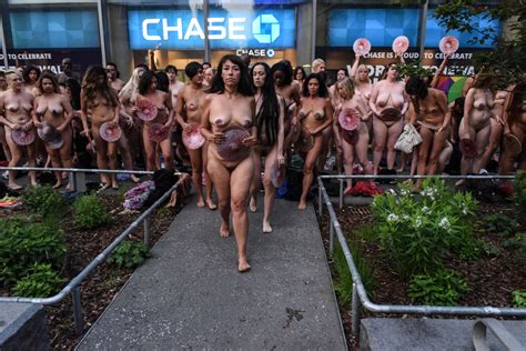 group nude shoots in new york city 8 photos video thefappening