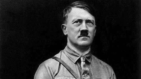 Adolf Hitler Wie Sich Der Diktator Gleich Zweifach Umbrachte