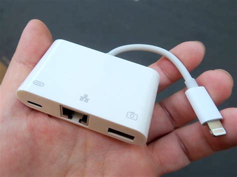 Mimi usb host shieldにシングルピンソケットを付けてarduino pro miniを乗せられるようにします。 arduino pro miniはスケッチ書き用の端子を確保：gnd、vcc、txd、rxd、dtr. iPhoneを充電しながらギガビットLANに接続できる、USBポート付き ...