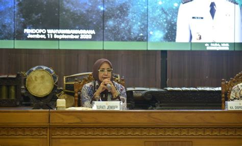 Gaji bulan november 25.11.2020 jatuh pada hari rabu negara kitta akan menyambut perayaan hari deepavali pada 14 november 2020 iaitu pada hari kali ini kami di info.4d5d6d.com ingin berkongsi dengan anda jadual pembayaran gaji untuk bulan 11 & 12 tahun 2020. Faida Si Bupati Cantik, 6 Bulan Tak Dapat Gaji Lalu Kena ...