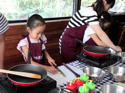 There's no reward for whoever finishes first. Belajar Memasak Untuk Anak-anak - EduCenter