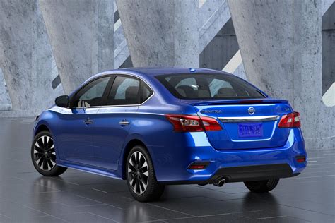 2019 Nissan Sentra Review Pricing Sentra Sedan Models Carbuzz