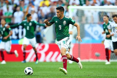 Los Futbolistas Mexicanos Que Nos Conquistaron En El Primer Partido Del