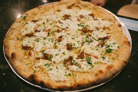 A Guide To The Best Brooklyn Pizza New York The Infatuation