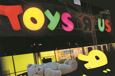 Toy Tycoon Leads Crowdfunding Effort To Save Toys R Us Brand