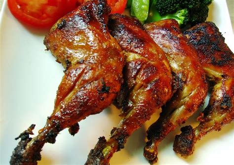 Masak ayam hingga kuah berkurang dan ayam matang. Ayam Bakar Paling Enak Khas Indonesia | KASKUS
