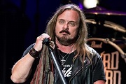 Lynyrd Skynyrd Singer Johnny Van Zant Confirms He Is Diagnosed With ...