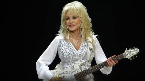 the grandma s logbook dolly r parton country music from tennessee
