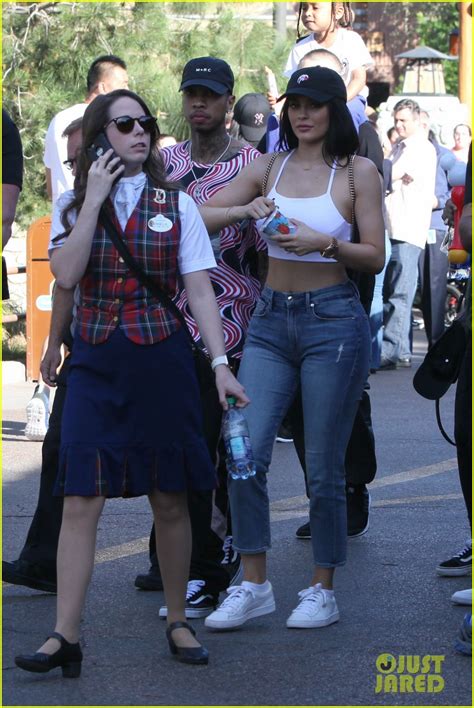 kylie jenner and tyga couple up for disneyland trip photo 3871878 kylie jenner photos just