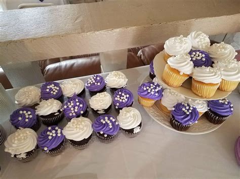 Sam's club cupcakes-30 for $15 | Cupcake cakes, Sams club cupcakes, Cake