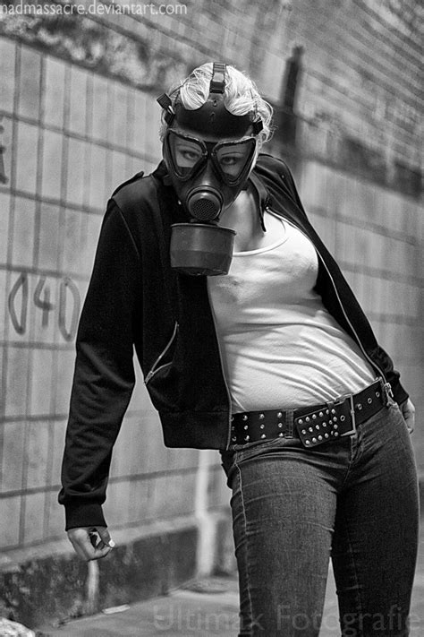 Pin By Jcvr On Masked Girls Gas Mask Girl Mask Girl My Xxx Hot Girl