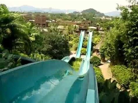 Another special attraction is the pool filled with hot mineral water from the tambun hot springs, which is renowned locally for its therapeutic properties. Rayyan dan Basel di Lost World of Tambun Water Slide - YouTube