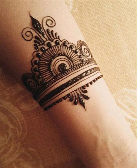 Top 10 Henna Wrist Cuff Designs To Get Try On Any Occasion Small