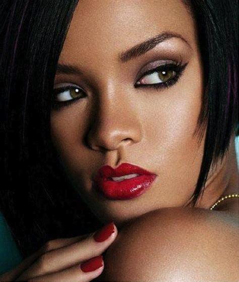 Rihanna Red Lips Beauty Sofia Proyecto