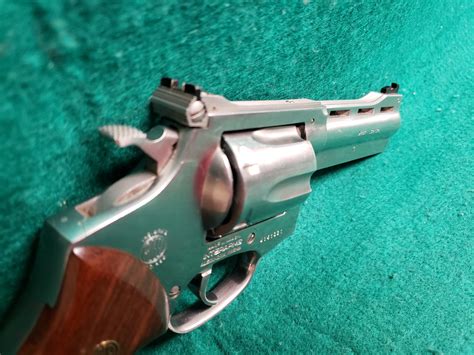 Rossi Model 851 Stainless Double Action 6 Shot 4 Inch Barrel Good