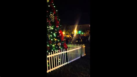 Christmas Tree Light Up At Downtown Fort Myers Youtube