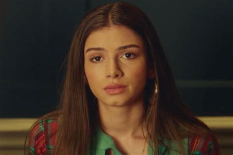 Mimi Keene Aka Ruby 20 How Old Are The Actors On Sex Education Popsugar Entertainment Photo 7