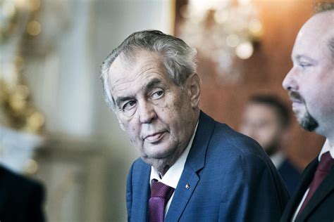 Prezident miloš zeman na obrazovce televize cnn prima news pronesl projev věnovaný probíhající kauze vrbětice. Miloš Zeman v nemocnici! Akutní operace - onatv.cz