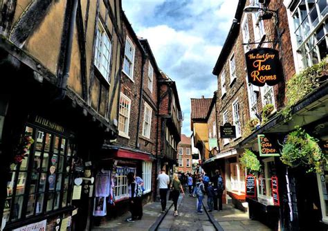 Shambles District York Britain Visitor Travel Guide To Britain
