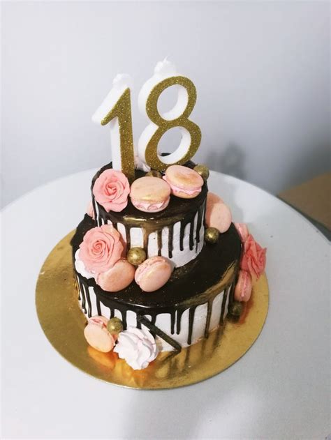 Birthday Cake For 18 Years Old 18th Birthday Party Birthday Cake 30 18th Birthday Cake For