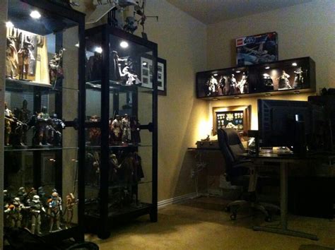 I Like Those Display Cabinets Especially The Ones Above The Desk