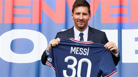 lionel messi is being partly paid in crypto by psg