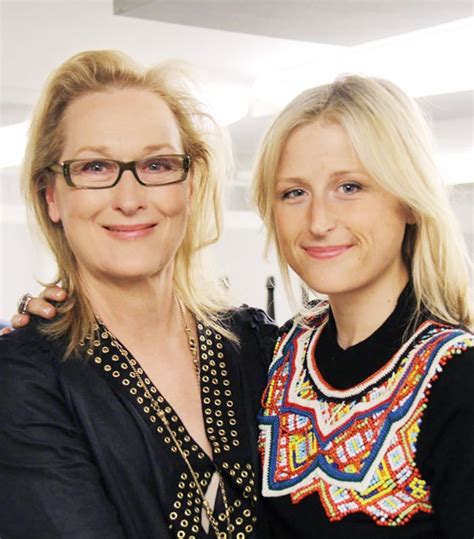 Mamie gummer, grace gummer and louisa gummer are meryl streep dothers ♥. 6+Celeb+Mom-Daughter+Pairs+Who+Basically+Look+Like+Twins ...
