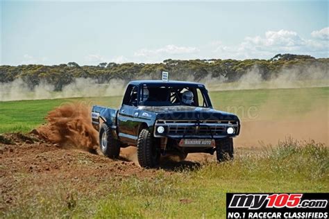 Ford F100 Off Road Race Truck