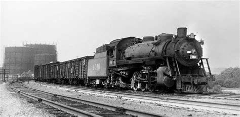 2-8-2 4018 | TrainBoard.com - The Internet's Original